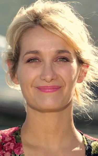 Caroline Anglade