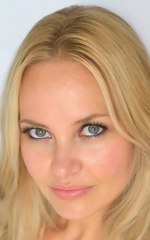Amy Esterle