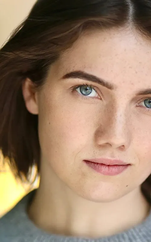 Nell Barlow