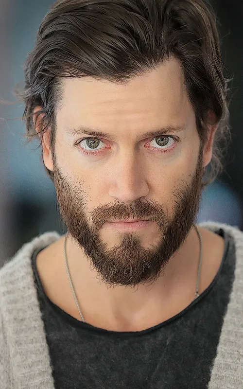 Damon Lipari