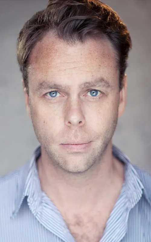 Bruce Mackinnon