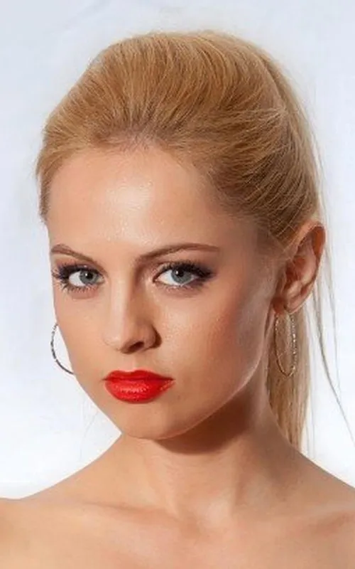 Yanina Studilina