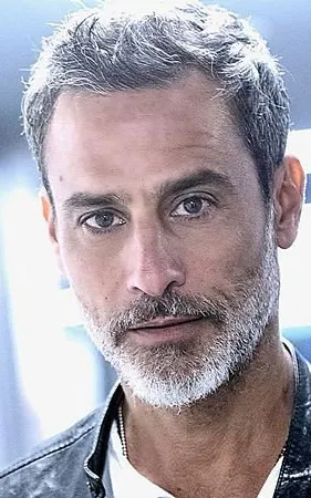 Raz Degan