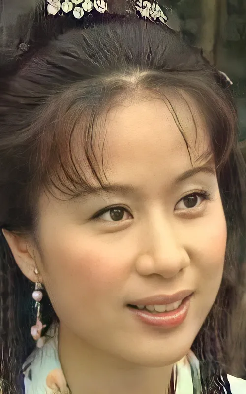 May Kwong Man-Chun