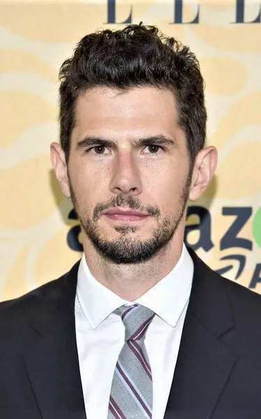 Daniel Eric Gold