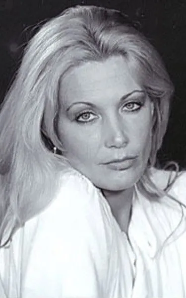 Loreta Tovar