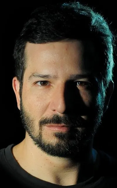 Tatsu Carvalho
