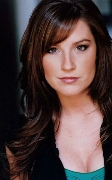 Lindsay Dennis
