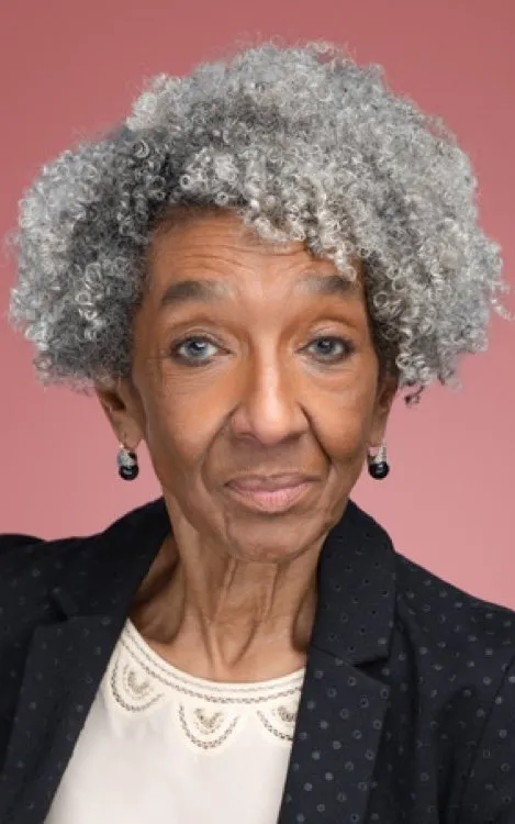 Claudia Robinson
