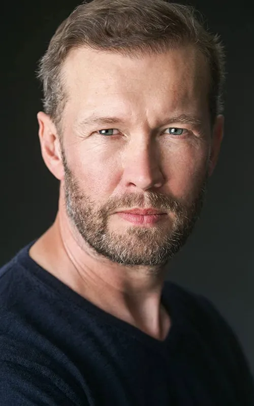 Gordon Alexander