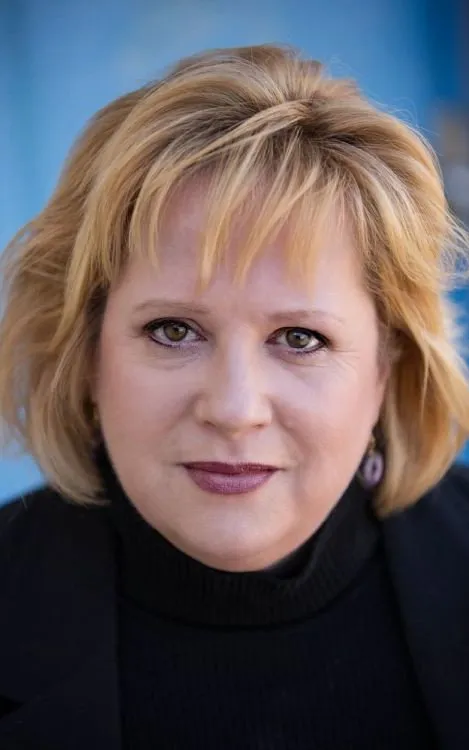 Christine Dye