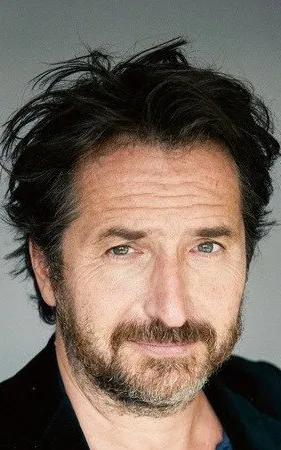 Édouard Baer
