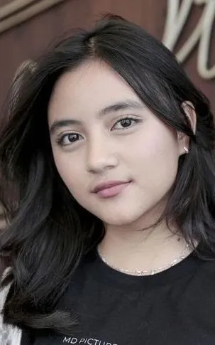 Nayla Purnama