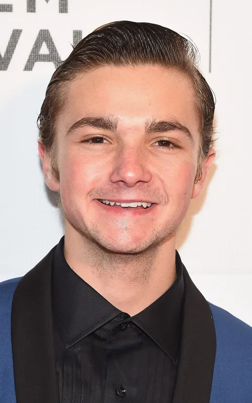 Paulie Litt