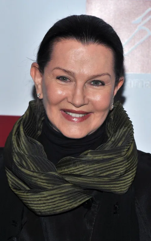 Veronica Hamel