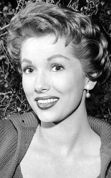 Elaine Edwards