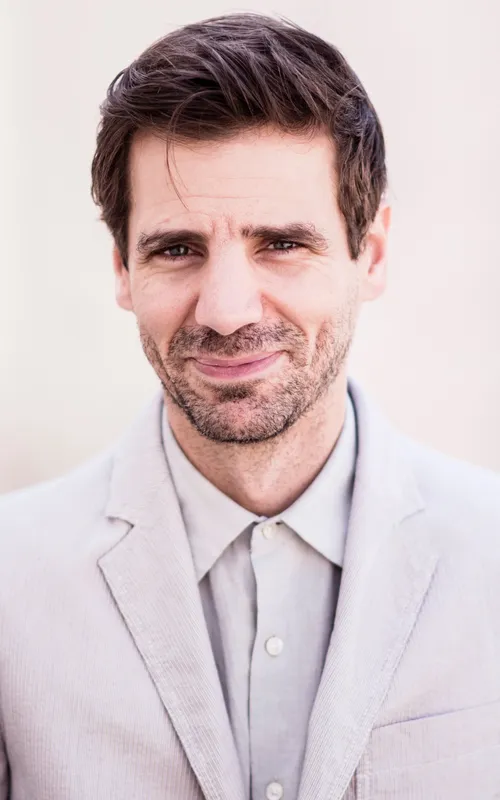 Mel Raido
