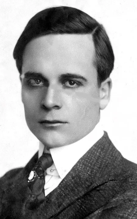 Edmund Cobb