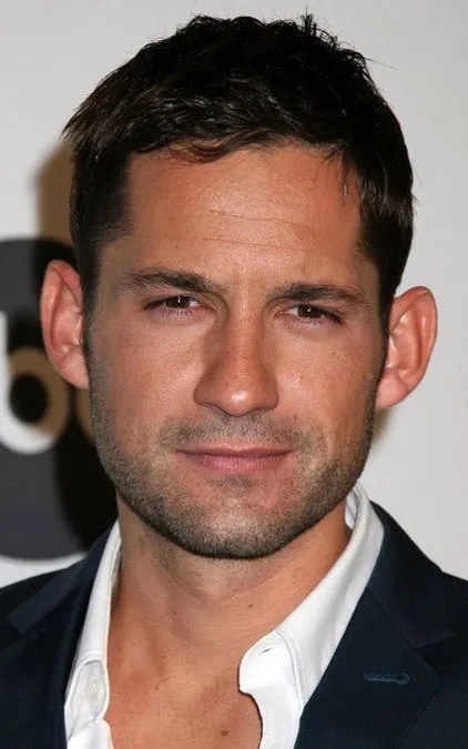 Enrique Murciano