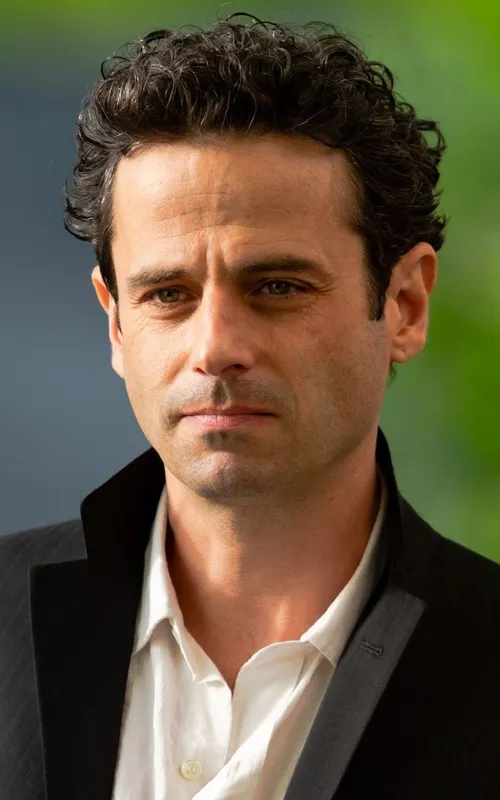 Luke Kirby