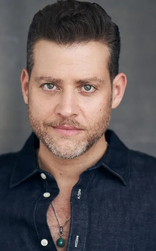 Daniel Robaire