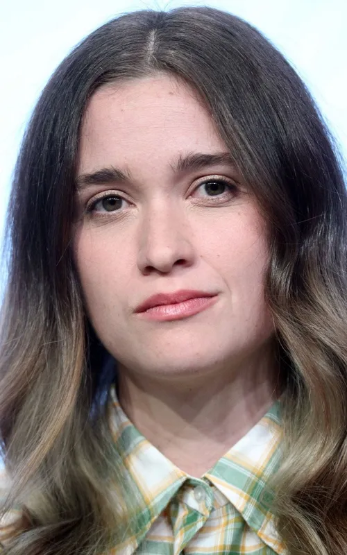 Alice Englert