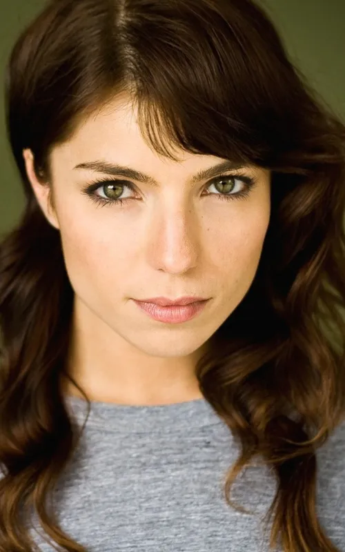 Angela Trimbur