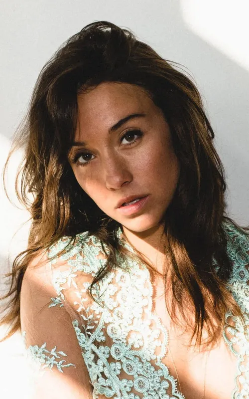 Stella Maeve