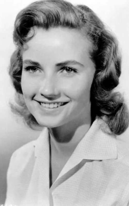 Sandra Knight