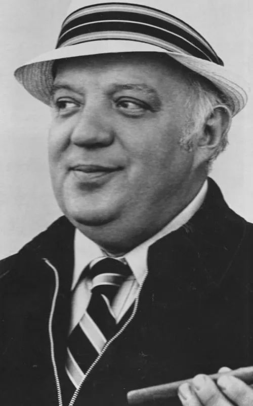 Sully Boyar