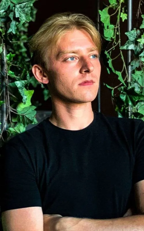 Krisztián Károlyi