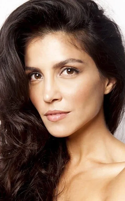 Nazneen Contractor
