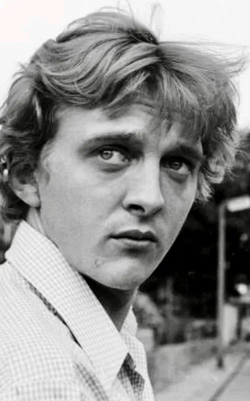 David Hemmings