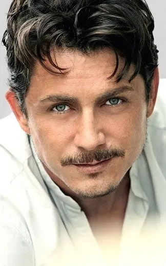 Petrônio Gontijo