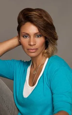 Chenoa Maxwell